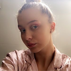 Meet your Posher, Sky